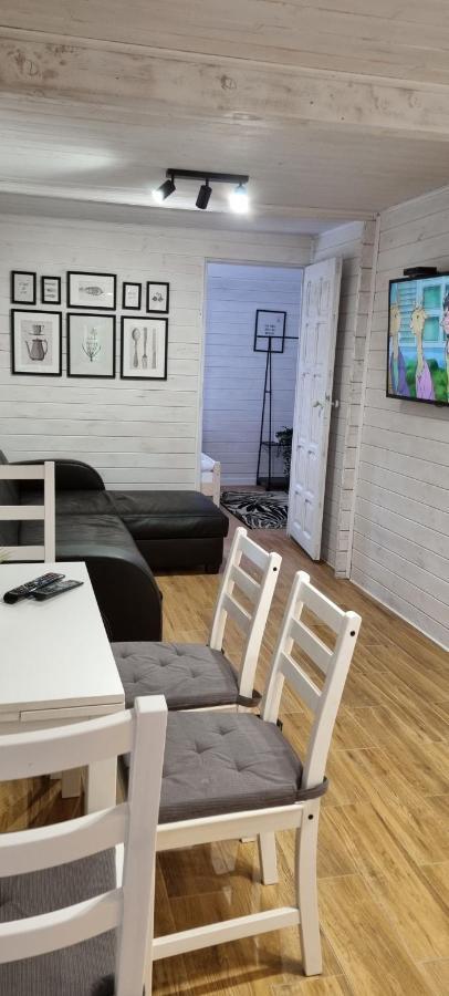 Tatarak Domki Na Mazurach - Apartament Z Duzym Tarasem Nad Jeziorem Walpusz Stare Kiejkuty المظهر الخارجي الصورة