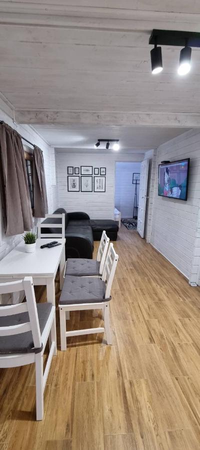Tatarak Domki Na Mazurach - Apartament Z Duzym Tarasem Nad Jeziorem Walpusz Stare Kiejkuty المظهر الخارجي الصورة